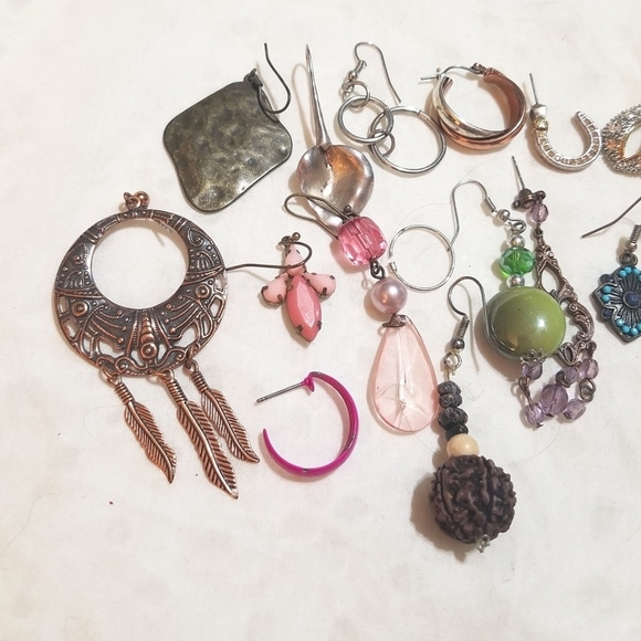 VTG LOT of Single Earrings - Picture 4 of 5